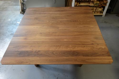 Walnut-table-(4)