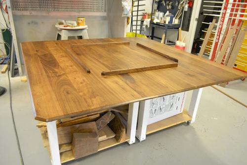 Walnut-table-(3)